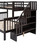 Lit superposé jumeau sur grand lit double avec escalier intégré