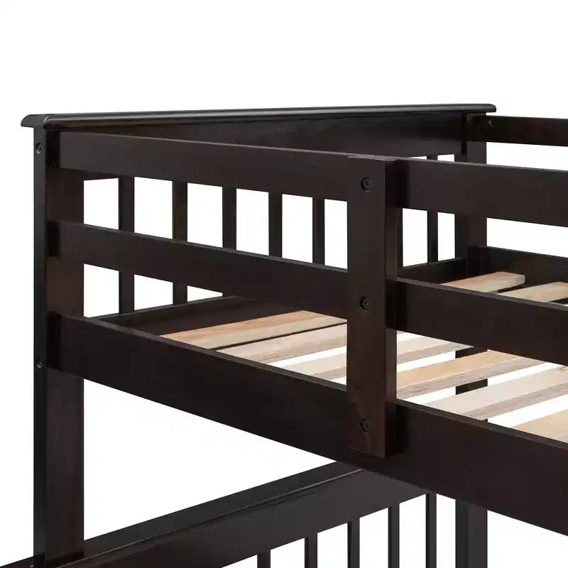 Lit superposé jumeau sur grand lit double avec escalier intégré