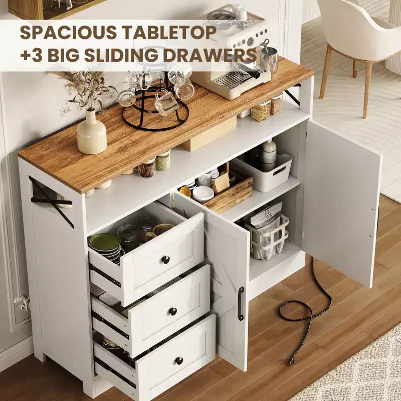 Meuble buffet avec prise électrique