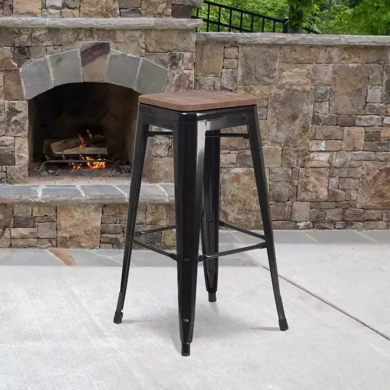 Tabouret de bar en métal avec assise en bois