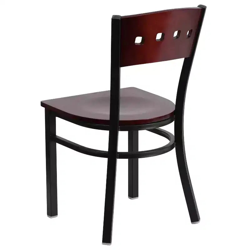 Chaise de salle à manger de restaurant en métal noir