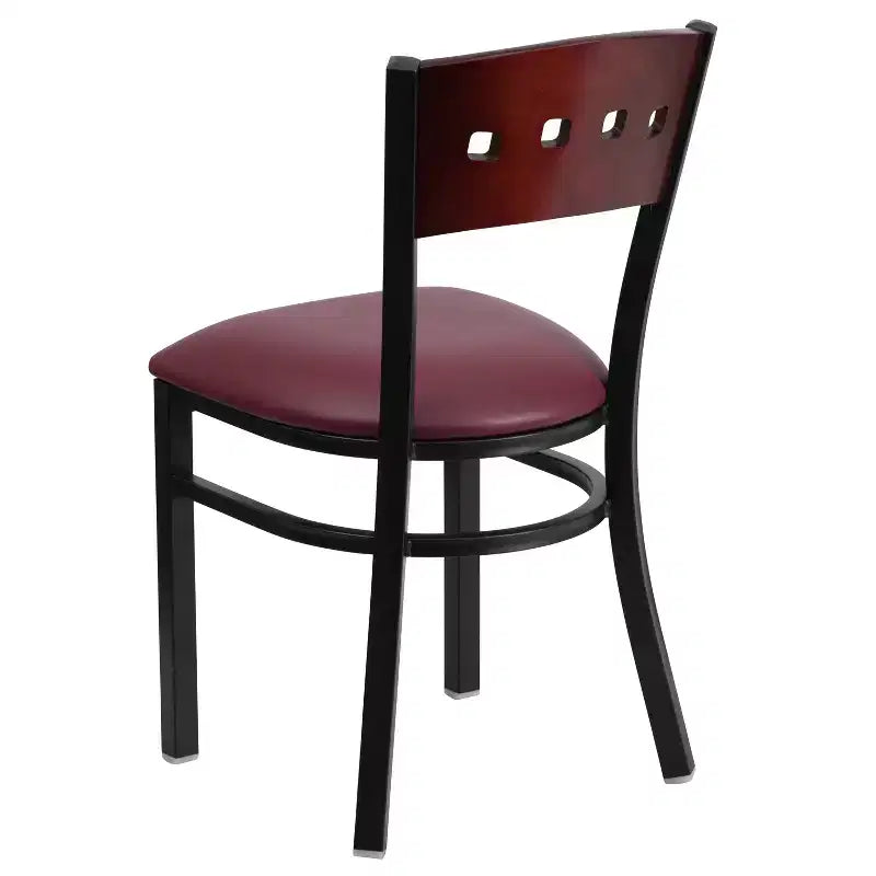 Chaise de salle à manger de restaurant en métal noir